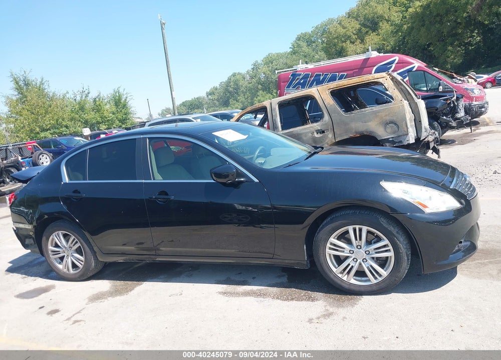 2013 INFINITI G37X VIN: JN1CV6AR3DM751173