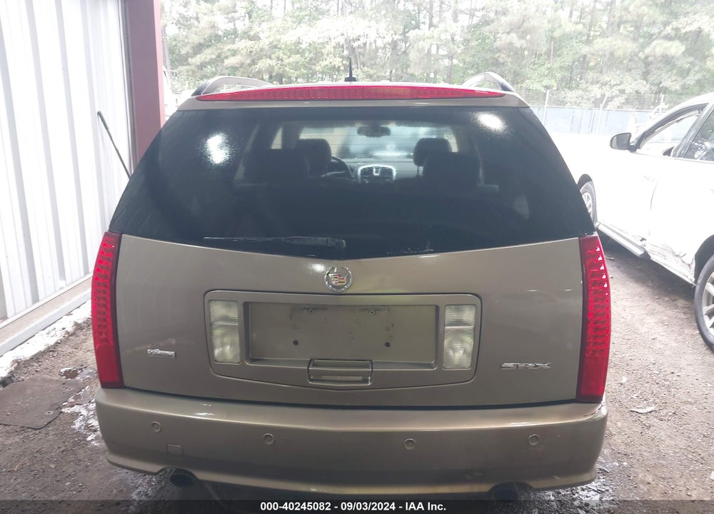2007 CADILLAC SRX VIN: 1GYEE637270164129