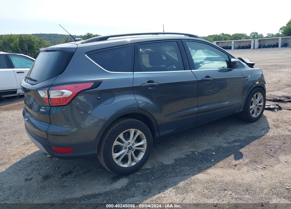 2017 FORD ESCAPE SE VIN: 1FMCU9GD6HUC16840