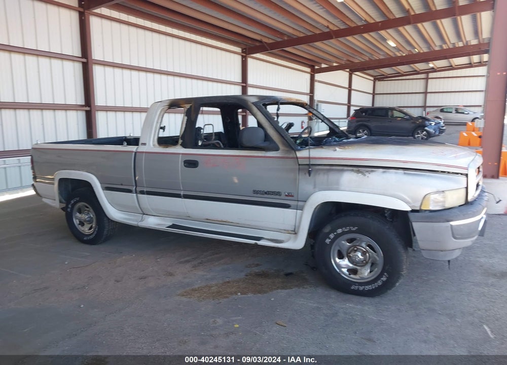 1998 DODGE RAM 1500 VIN: 1B7HF13Z8WJ185242