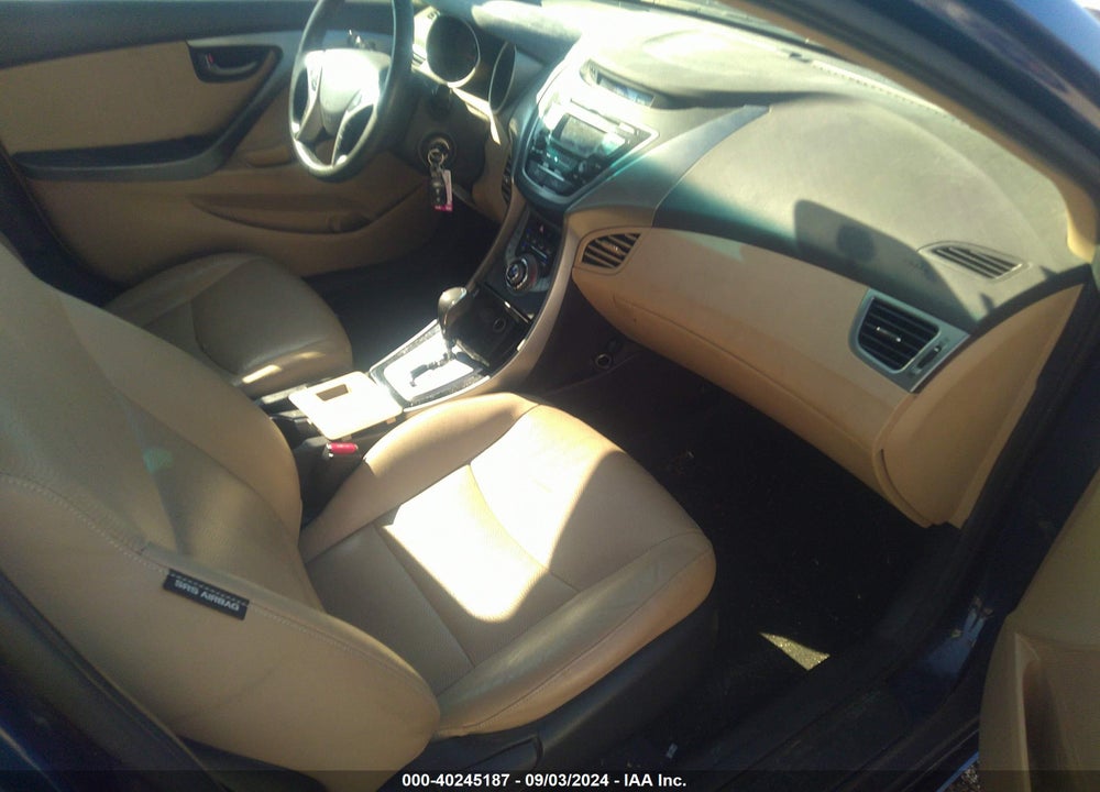 2013 HYUNDAI ELANTRA LIMITED VIN: KMHDH4AE8DU697746