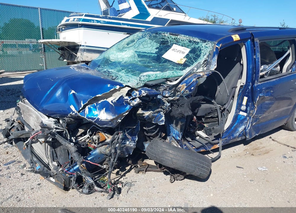 2010 DODGE GRAND CARAVAN SXT VIN: 2D4RN5D10AR283339