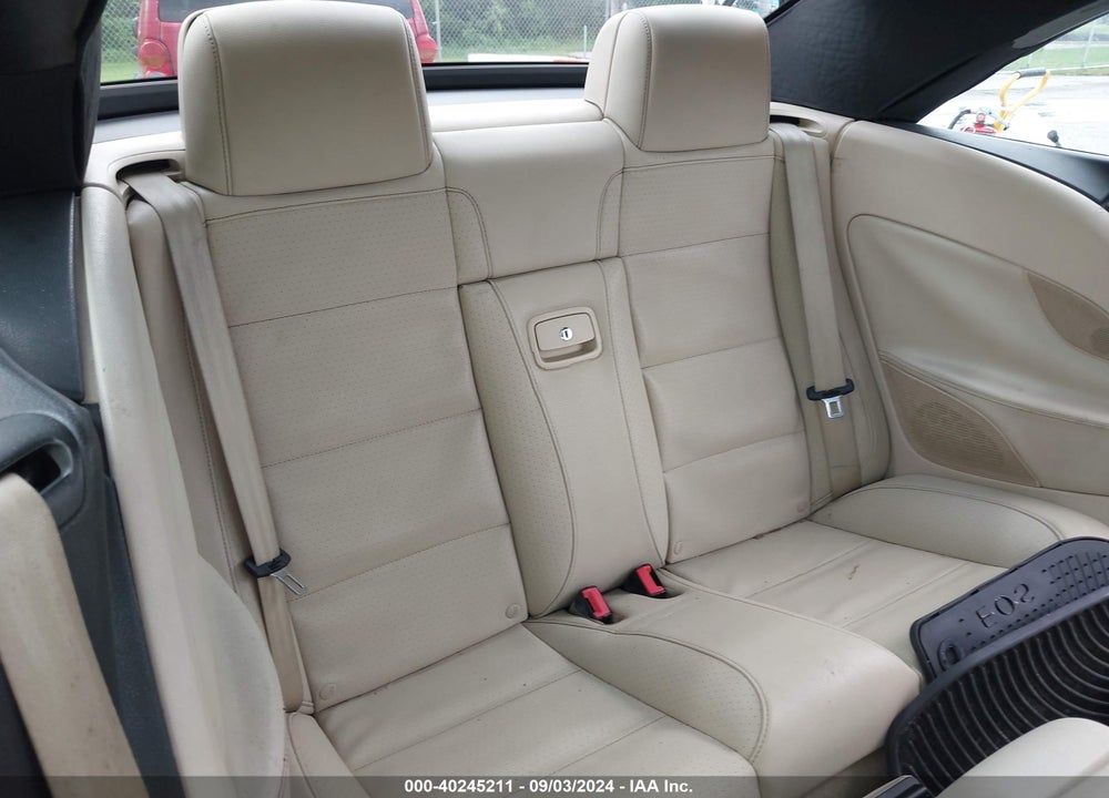 2010 VOLKSWAGEN EOS KOMFORT VIN: WVWBA7AH5AV012653