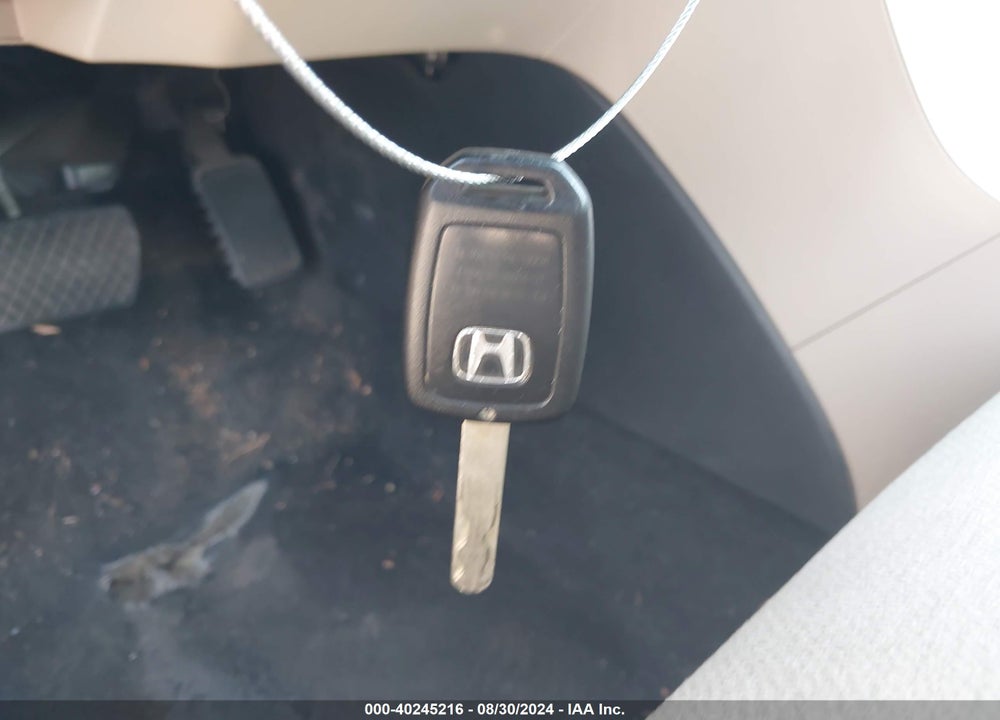 2013 HONDA ACCORD LX VIN: 1HGCR2F30DA246564