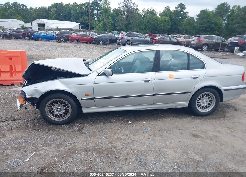 2000 BMW 528IA VIN: WBADM6346YGU15668