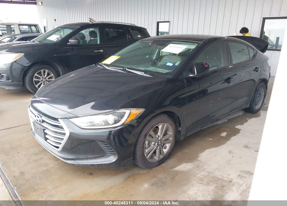 2018 HYUNDAI ELANTRA SEL VIN: 5NPD84LF6JH301054