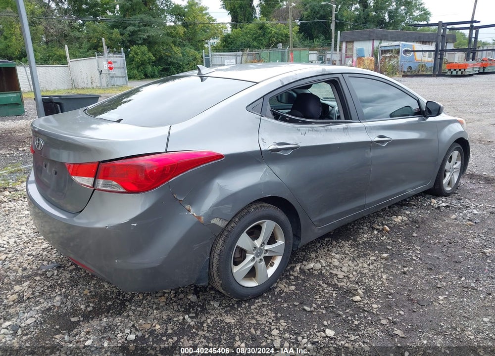 2013 HYUNDAI ELANTRA GLS VIN: KMHDH4AE3DU936393