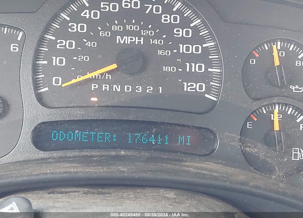 2004 CHEVROLET SILVERADO 2500HD WORK TRUCK VIN: 1GCHK24U64E127799