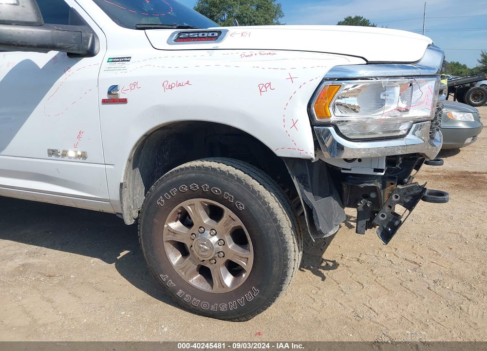 2024 RAM 2500 BIG HORN 4X4 6'4 BOX VIN: 3C6UR5DL9RG101529