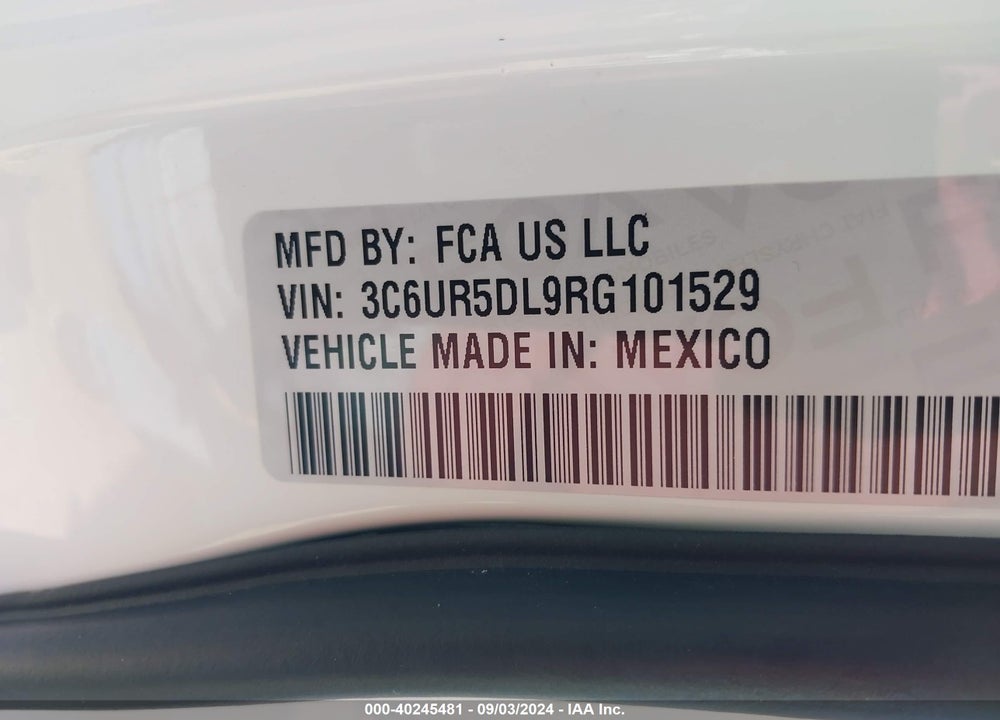 2024 RAM 2500 BIG HORN 4X4 6'4 BOX VIN: 3C6UR5DL9RG101529