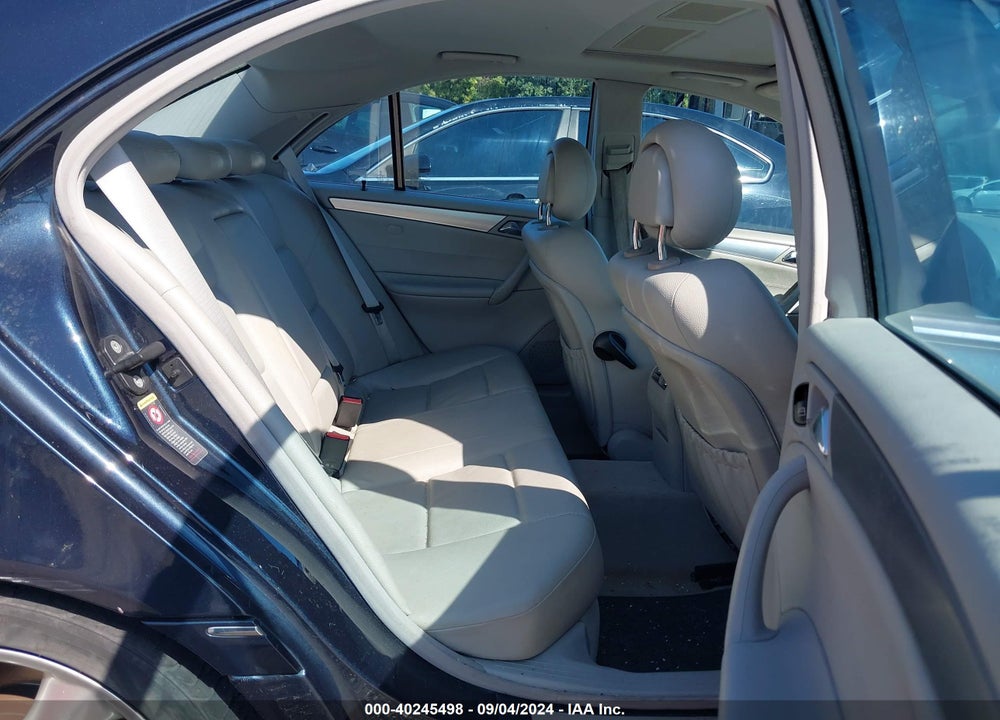 2005 MERCEDES-BENZ C 230 KOMPRESSOR SPORT VIN: WDBRF40J05F664484