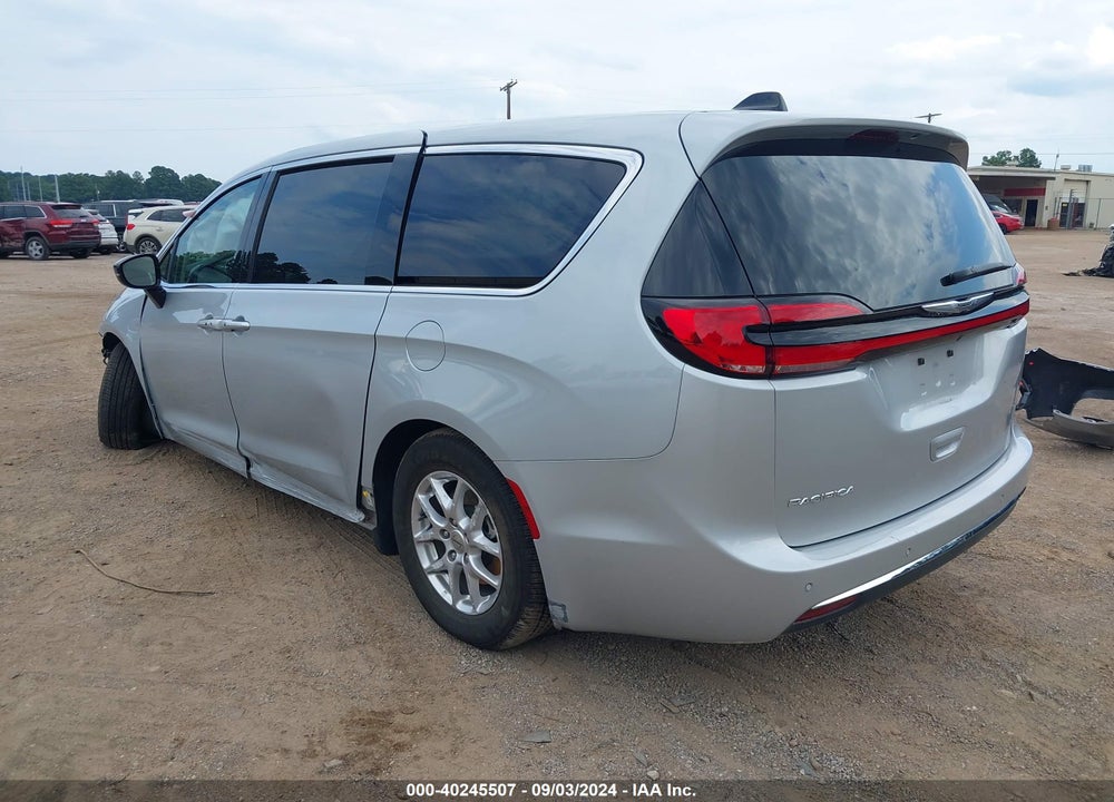 2024 CHRYSLER PACIFICA TOURING L VIN: 2C4RC1BG3RR132896