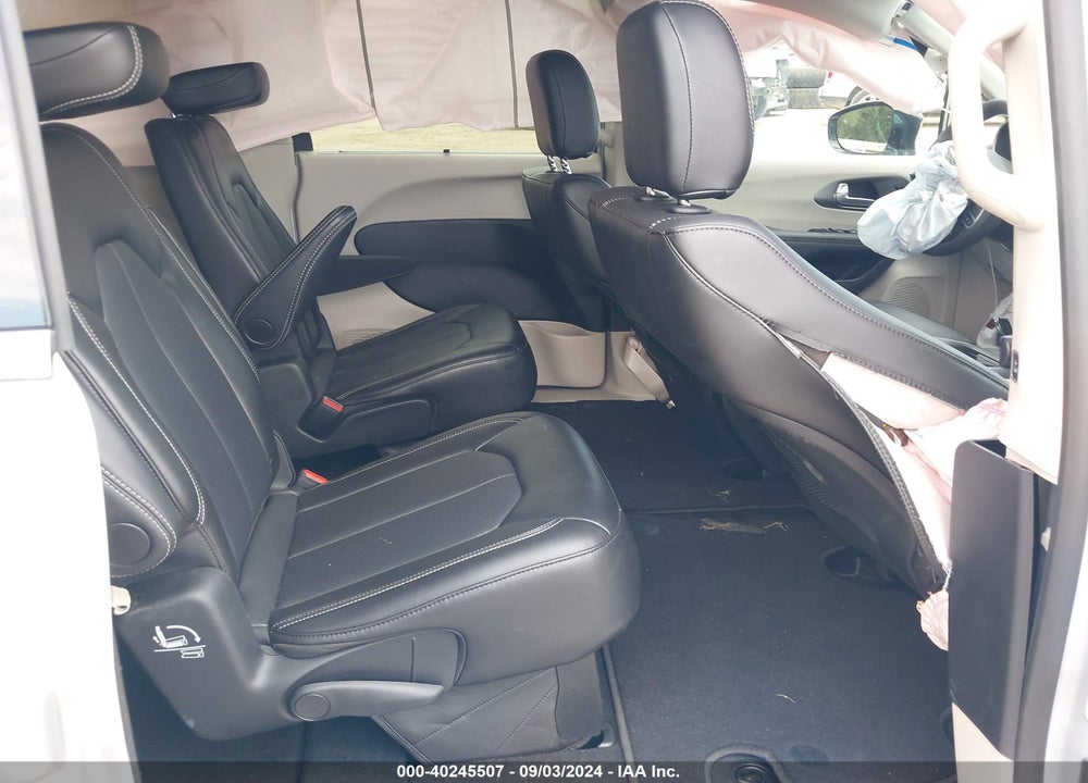 2024 CHRYSLER PACIFICA TOURING L VIN: 2C4RC1BG3RR132896