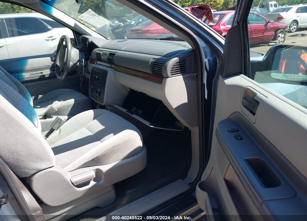 2005 FORD FREESTAR SEL VIN: 2FMZA52235BA06473