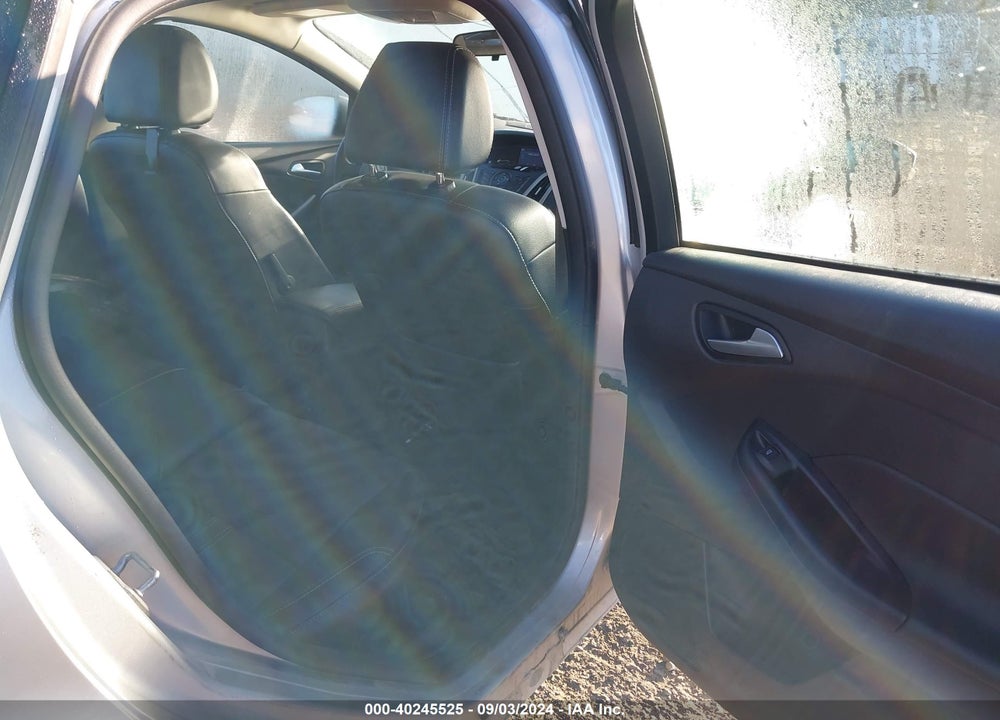 2014 FORD FOCUS SE VIN: 1FADP3K23EL361991