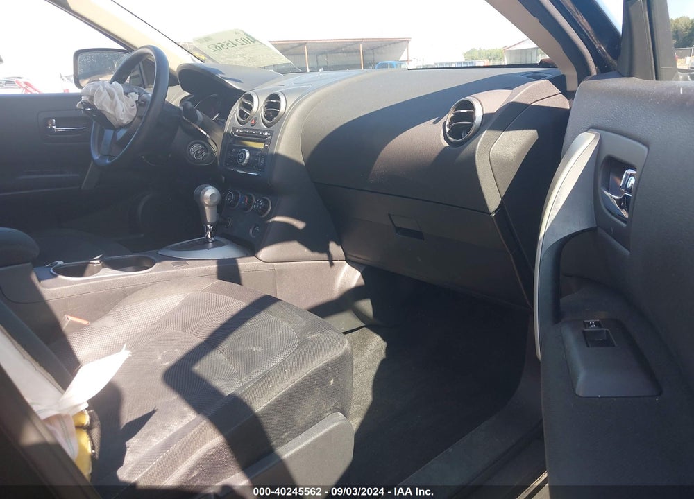 2013 NISSAN ROGUE S VIN: JN8AS5MV0DW661178