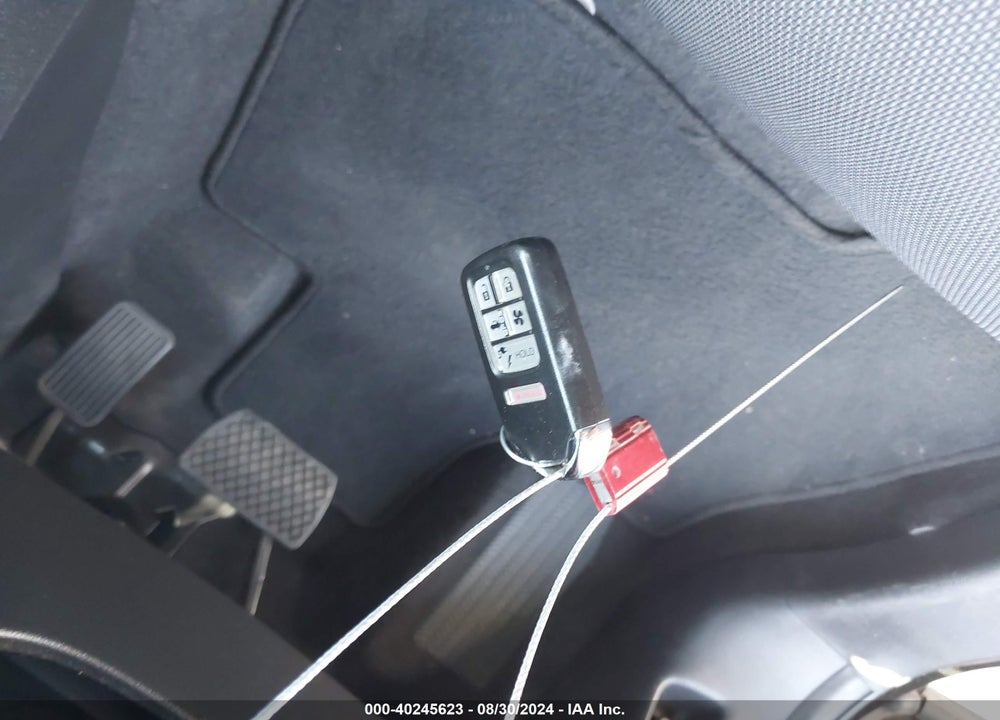 2018 HONDA CLARITY PLUG-IN HYBRID VIN: JHMZC5F13JC020477