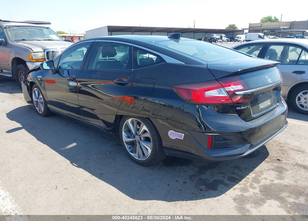 2018 HONDA CLARITY PLUG-IN HYBRID VIN: JHMZC5F13JC020477