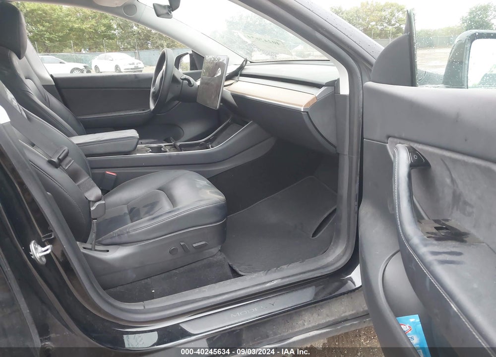 2020 TESLA MODEL Y LONG RANGE DUAL MOTOR ALL-WHEEL DRIVE VIN: 5YJYGDEE1LF029247
