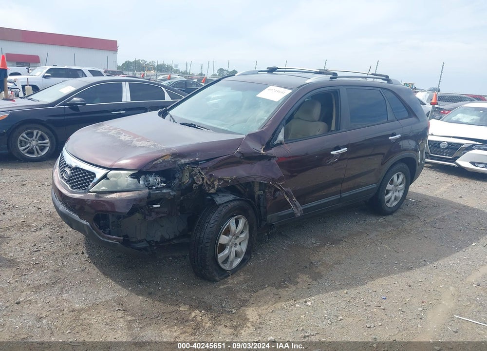 2011 KIA SORENTO LX VIN: 5XYKT4A19BG184317