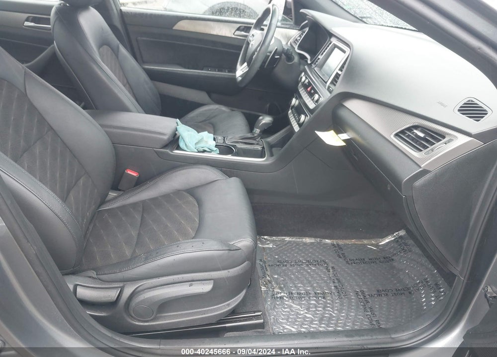 2019 HYUNDAI SONATA SPORT VIN: 5NPE34AF7KH772752
