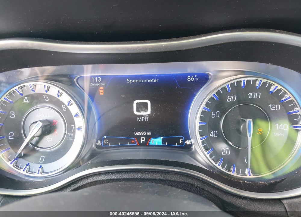 2017 CHRYSLER 300 LIMITED VIN: 2C3CCAAGXHH662086
