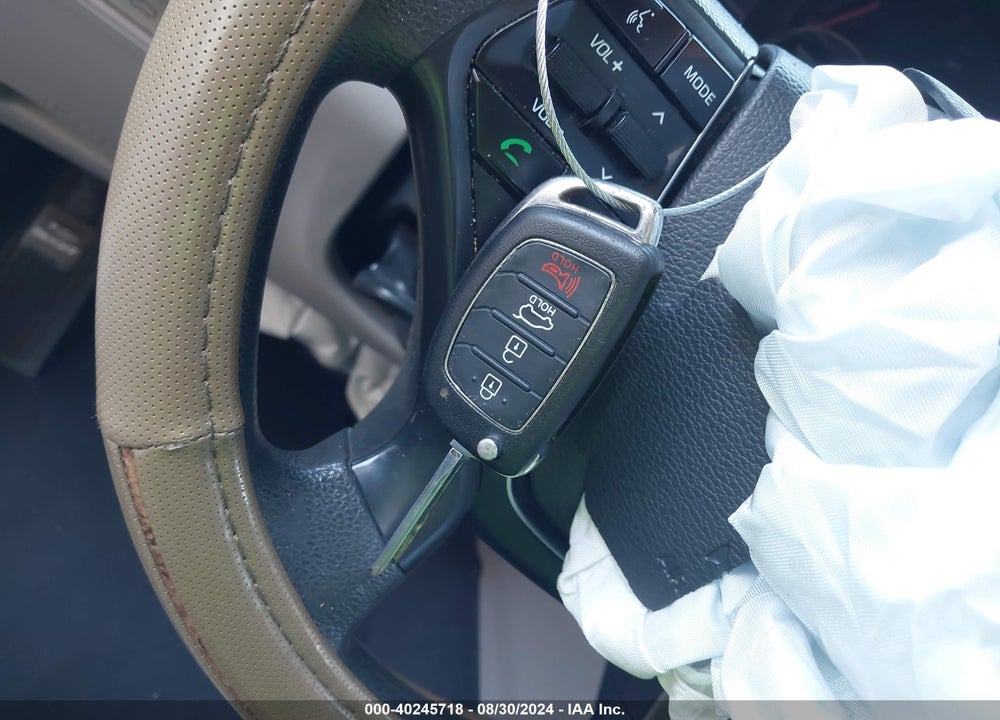 2017 HYUNDAI SONATA VIN: 5NPE24AF5HH542039