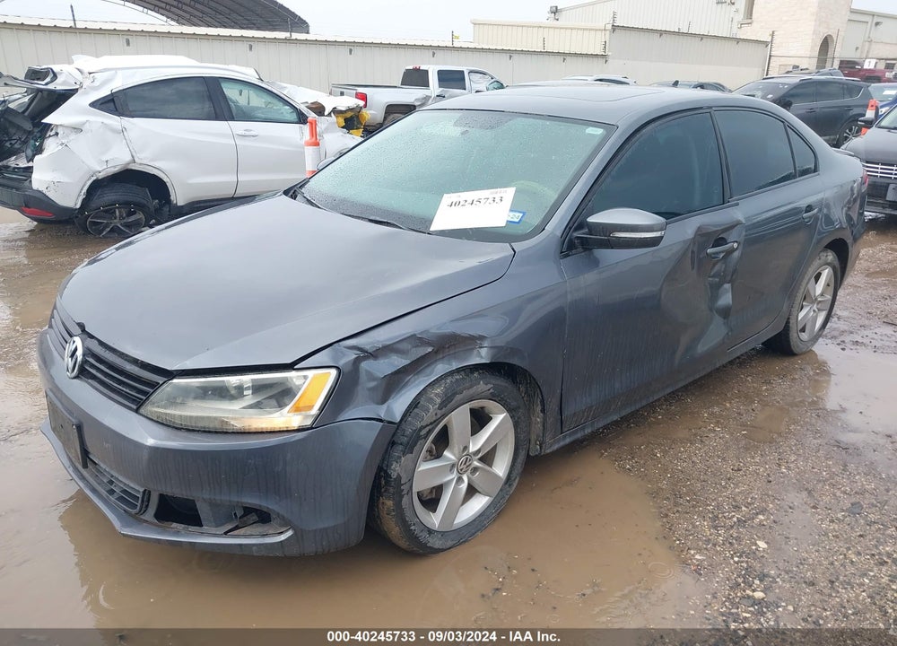 2012 VOLKSWAGEN JETTA 2.0L TDI VIN: 3VWLL7AJ4CM338553