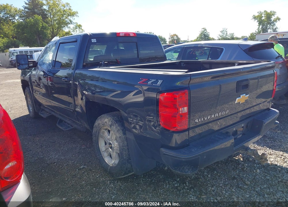 2018 CHEVROLET SILVERADO 1500 2LT VIN: 3GCUKREC2JG247939