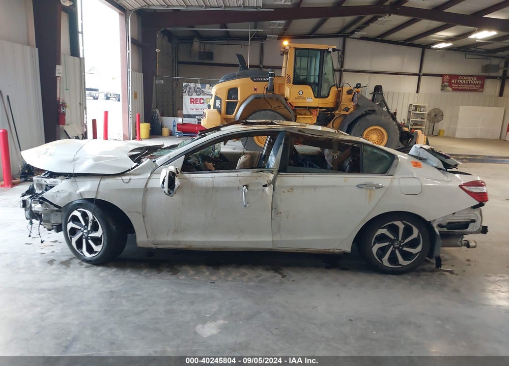 2016 HONDA ACCORD EX-L V-6 VIN: 1HGCR3F05GA000092