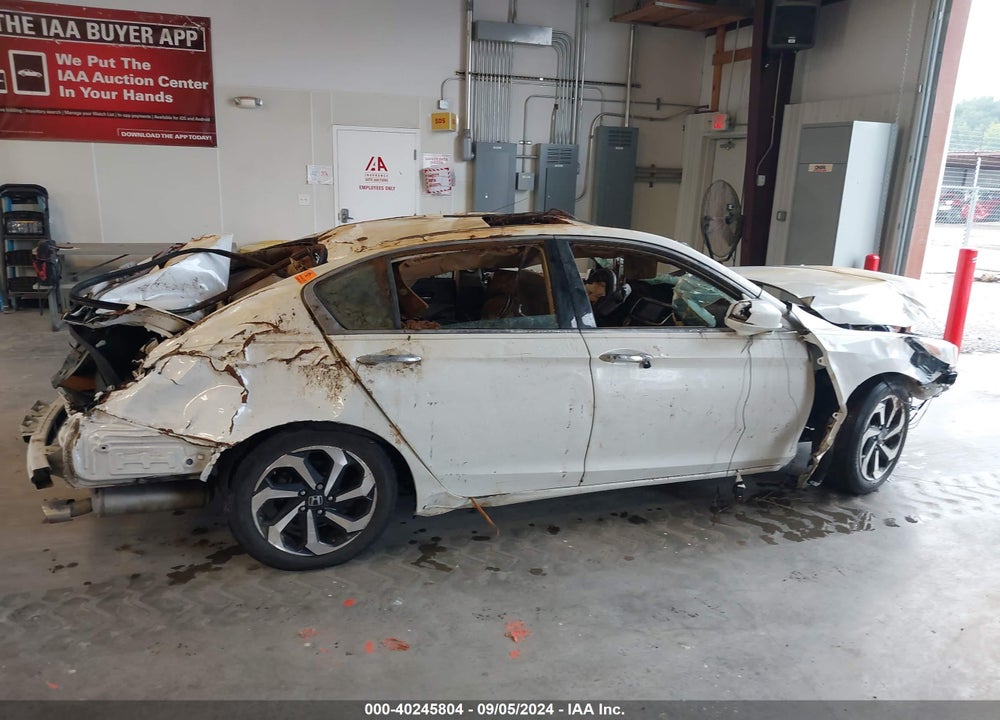 2016 HONDA ACCORD EX-L V-6 VIN: 1HGCR3F05GA000092