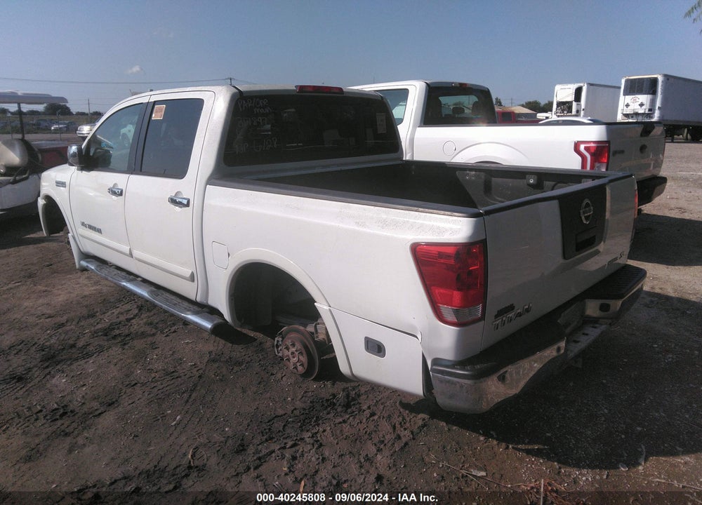 2011 NISSAN TITAN SL VIN: 1N6BA0ED6BN317897