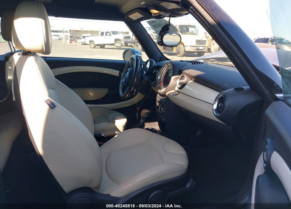 2014 MINI CONVERTIBLE COOPER S VIN: WMWZP3C5XET706519