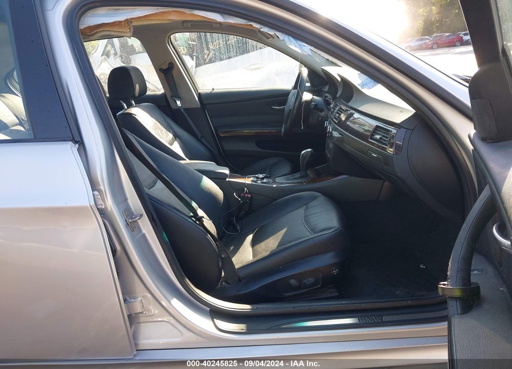 2011 BMW 328I XDRIVE VIN: WBAPK7G56BNN71224