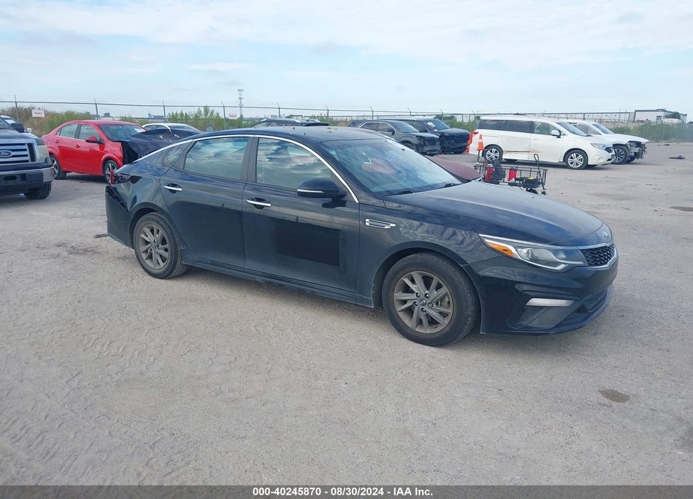 2019 KIA OPTIMA LX VIN: 5XXGT4L3XKG348778