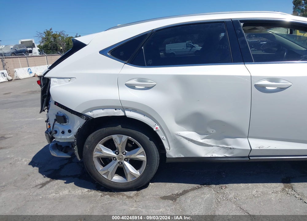 2017 LEXUS NX 200T VIN: JTJYARBZ3H2051313