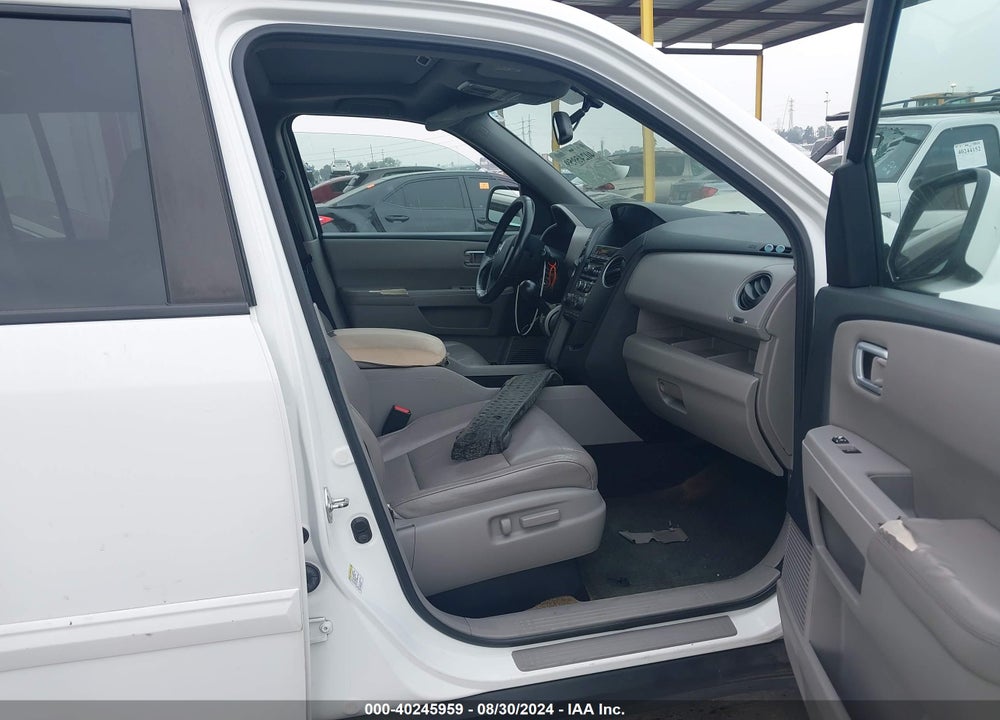 2013 HONDA PILOT EX-L VIN: 5FNYF3H59DB039437