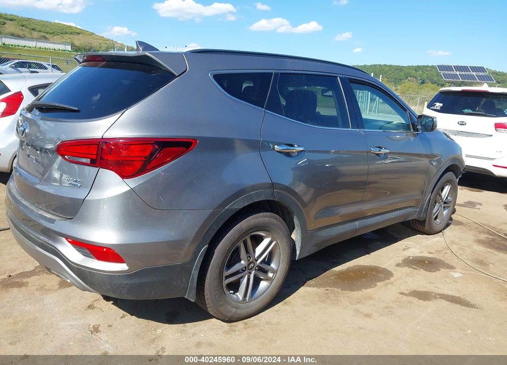 2017 HYUNDAI SANTA FE SPORT 2.4L VIN: 5NMZUDLB7HH021911