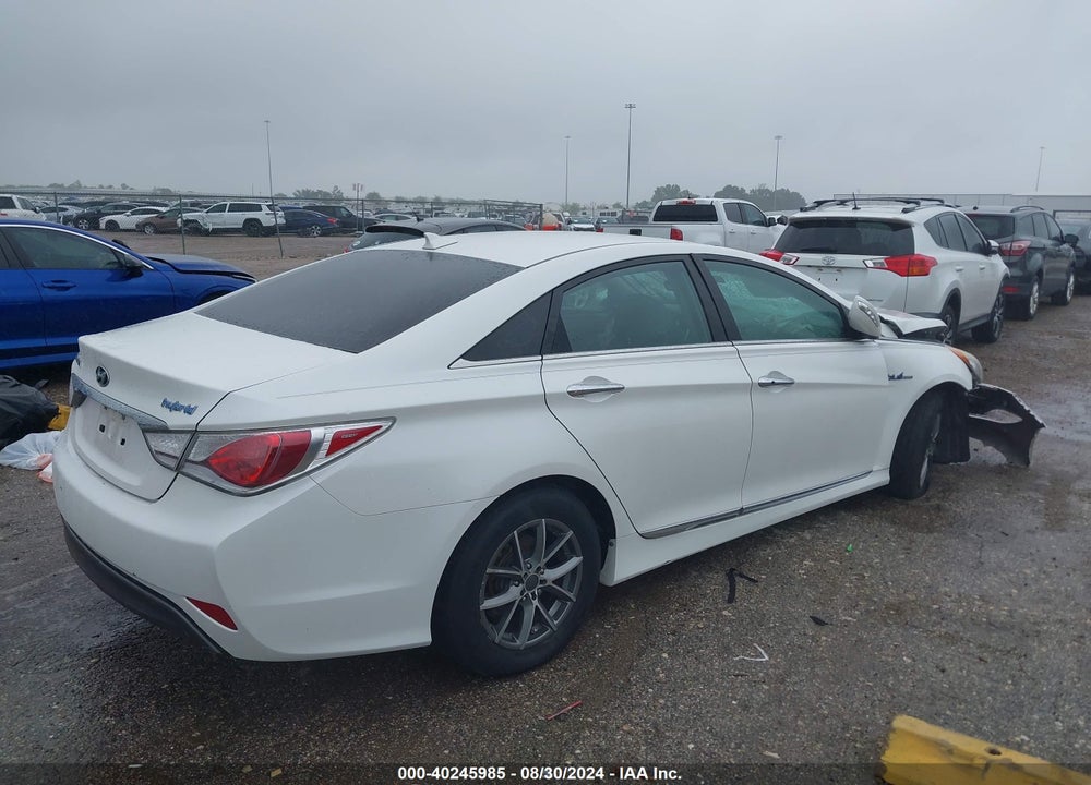 2013 HYUNDAI SONATA HYBRID VIN: KMHEC4A40DA091479
