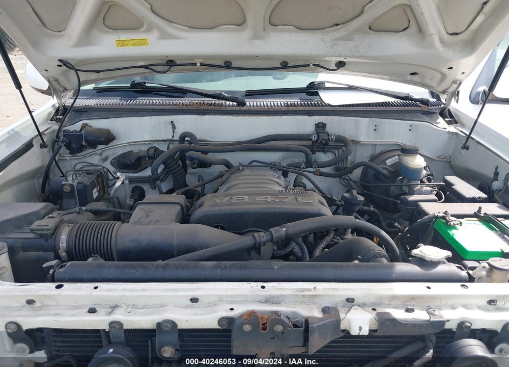 2004 TOYOTA SEQUOIA SR5 V8 VIN: 5TDBT44A34S207687