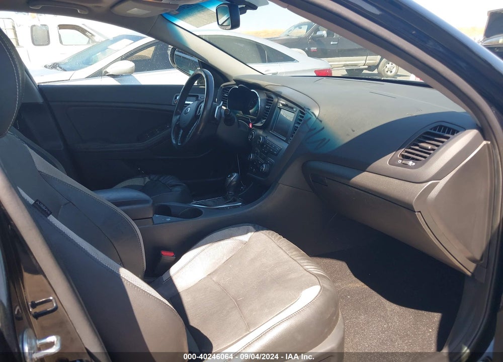 2012 KIA OPTIMA SX VIN: 5XXGR4A69CG052678