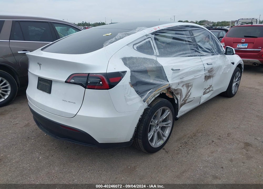 2023 TESLA MODEL Y VIN: 7SAYGDEE1PA080527