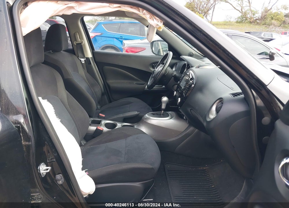 2015 NISSAN JUKE VIN: JN8AF5MV4FT550903