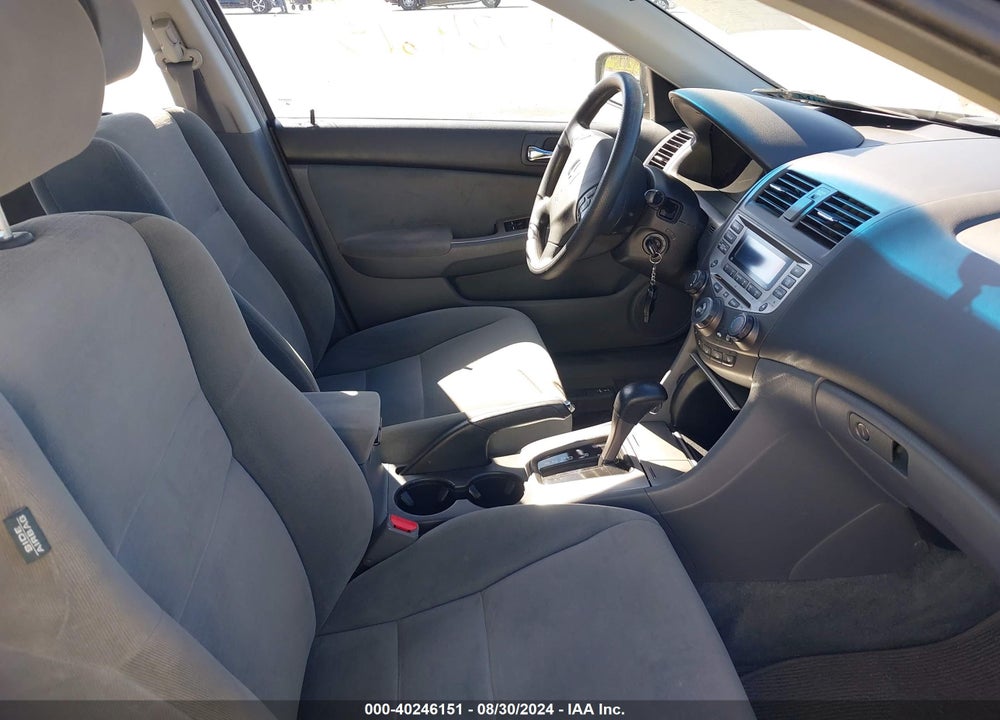 2007 HONDA ACCORD 2.4 EX VIN: 1HGCM56717A219753