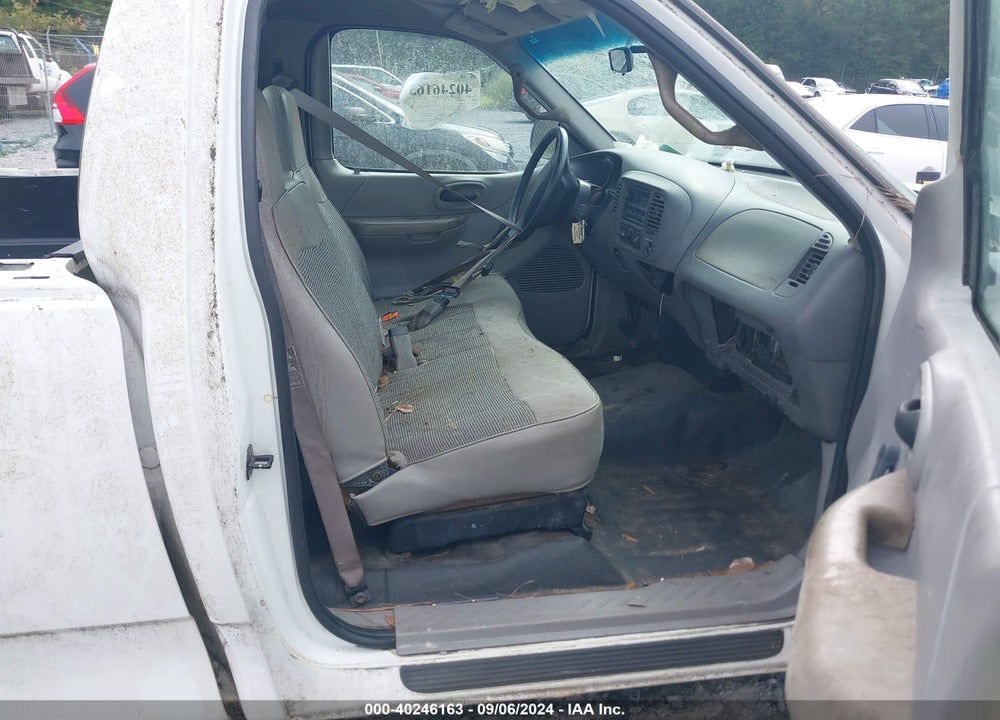 2000 FORD F-150 WORK SERIES/XL/XLT VIN: 1FTZF1728YNB17634