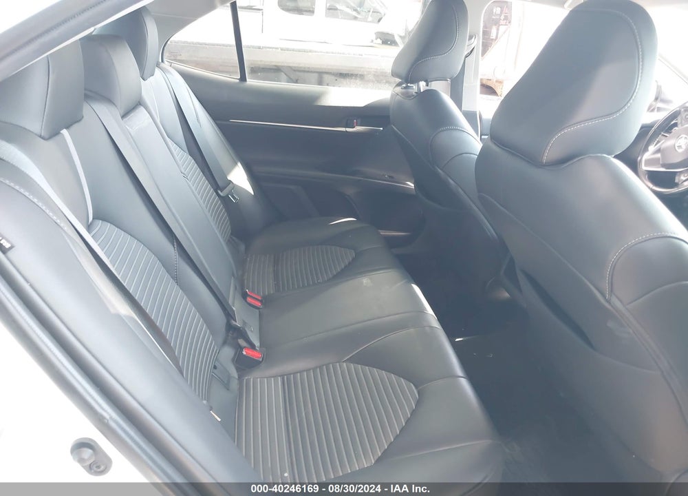 2019 TOYOTA CAMRY SE VIN: 4T1B11HK2KU244483