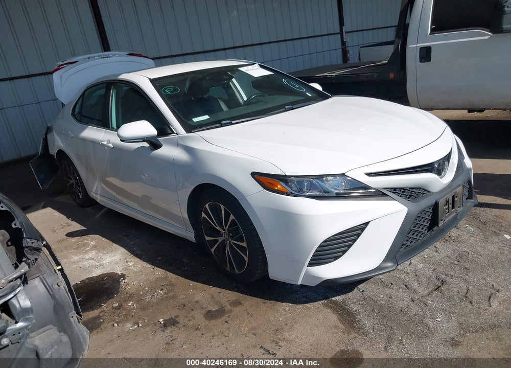 2019 TOYOTA CAMRY SE VIN: 4T1B11HK2KU244483