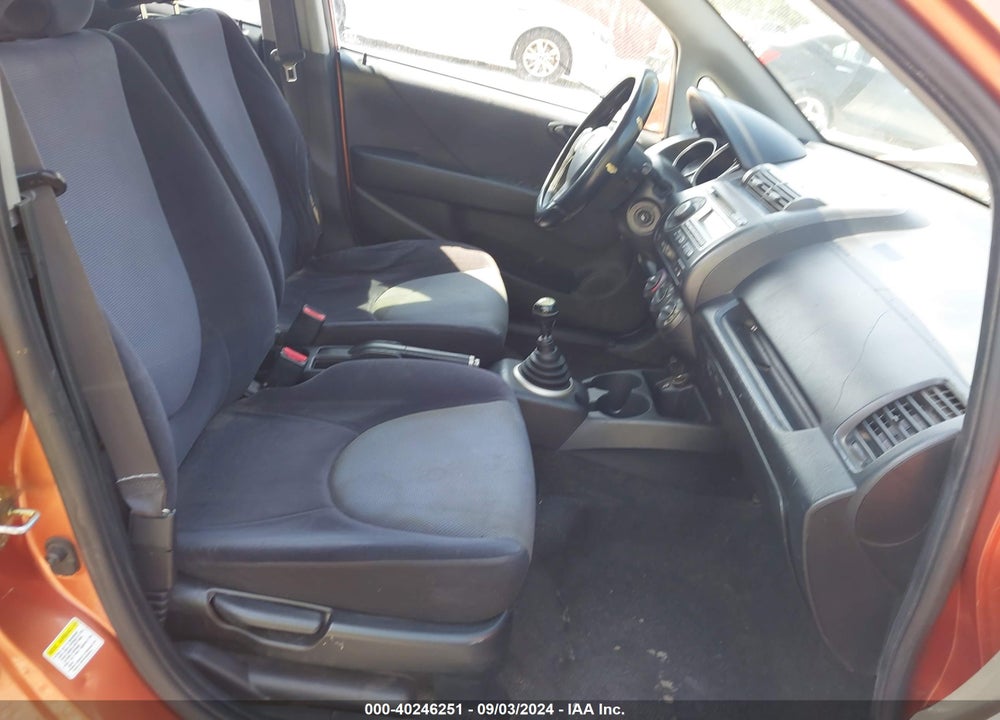 2007 HONDA FIT SPORT VIN: JHMGD37627S037398