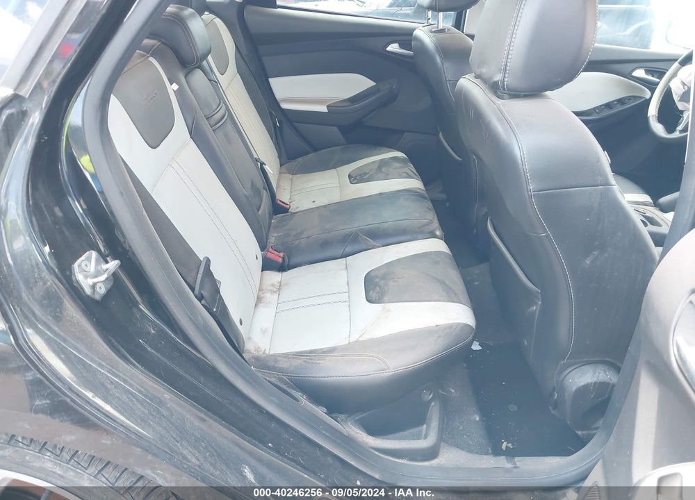 2014 FORD FOCUS SE VIN: 1FADP3K22EL455778