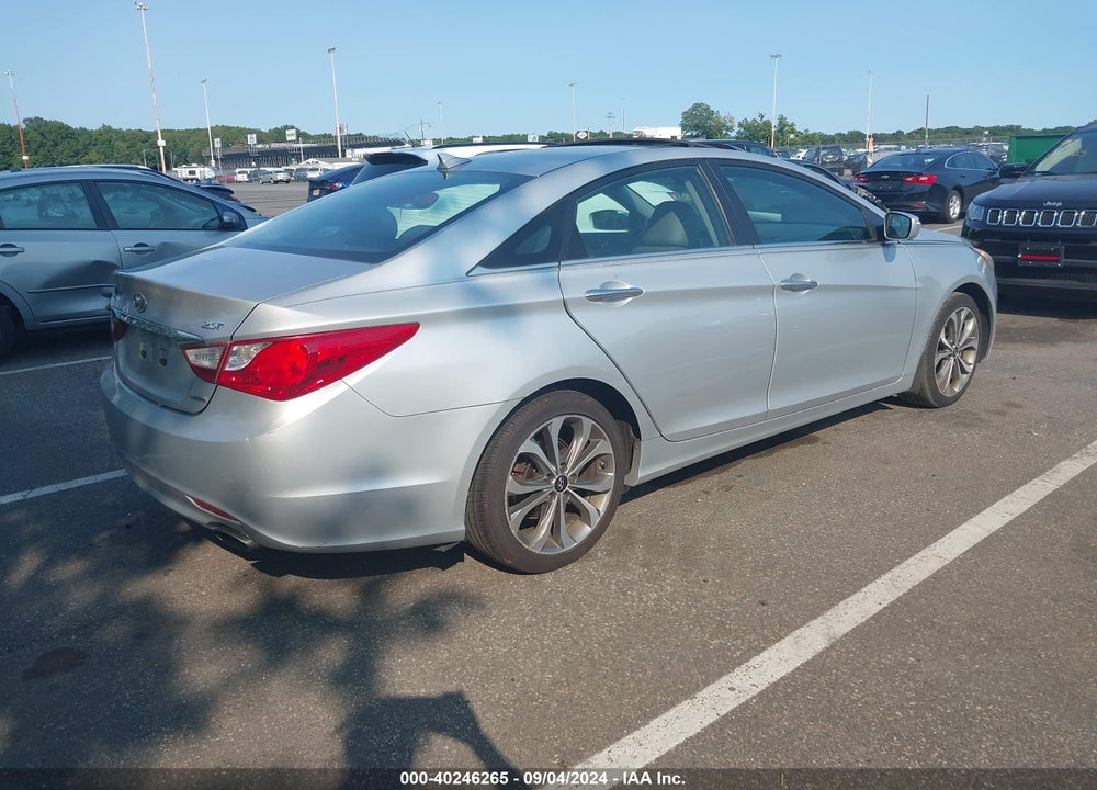 2013 HYUNDAI SONATA LIMITED 2.0T VIN: 5NPEC4AB1DH723059